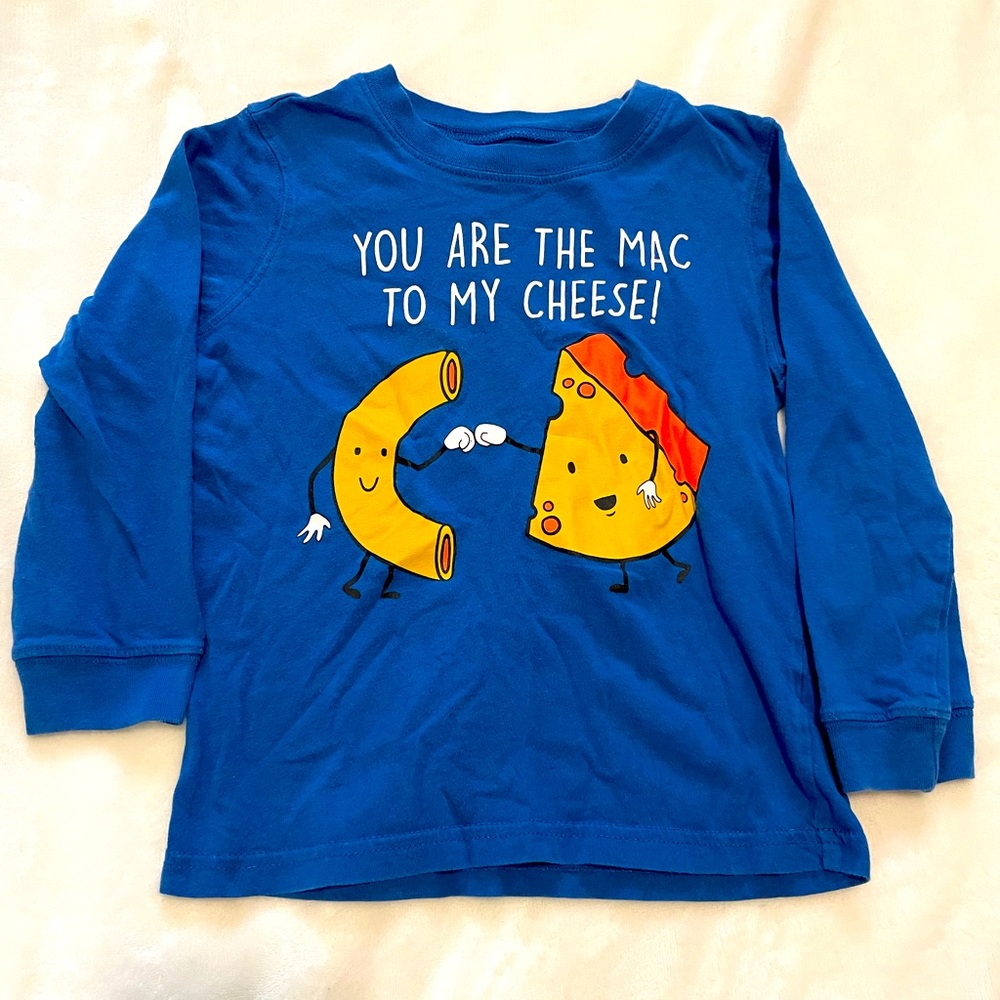 Carter’s 4T Long Sleeved T-shirt
